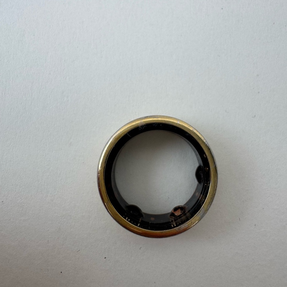 Oura Gold Smart Ring